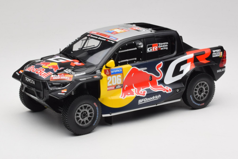 Toyota GR DKR Hilux Evo #206 L. Moraes / A. Monleon Rally Dakar 2024 IXO 1:18 18RMC238A Metal