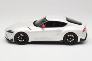 Toyota GR Supra A90 Fuji Speedway Edition White Pearl Metallic GT Spirit 1:18 GT341 Żywica — zdjęcie 3 z 6
