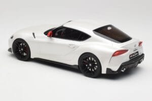 Toyota GR Supra A90 Fuji Speedway Edition White Pearl Metallic GT Spirit 1:18 GT341 Żywica — zdjęcie 5 z 6