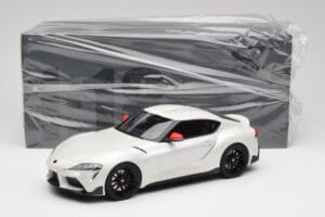 Toyota GR Supra A90 Fuji Speedway Edition White Pearl Metallic GT Spirit 1:18 GT341 Żywica — zdjęcie 6 z 6