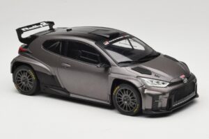Toyota GR Yaris Rally2 Szary IXO 1:18 18CMC210 Metal — zdjęcie 4 z 6