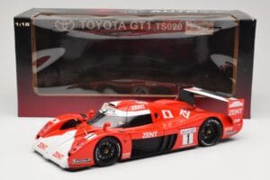 Toyota GT-One TS020 GT1 #1 M. Brundle / E. Collard / V. Sospiri 24 Hours of Le Mans 1999 AUTOart 1:18 89986 Metal — zdjęcie 6 z 6