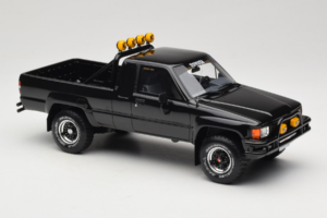 Toyota Hilux N60 SR5 Pickup Czarny Otto 1:18 OT481B Żywica — zdjęcie 4 z 6