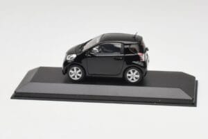 Toyota iQ Czarny Mica Minichamps 1:43 403166803 Metal