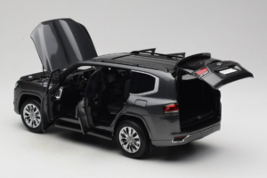 Toyota Land Cruiser LC300 ZX Szary LCD 1:18 LCD18013-ZX-GR Metal — zdjęcie 5 z 8