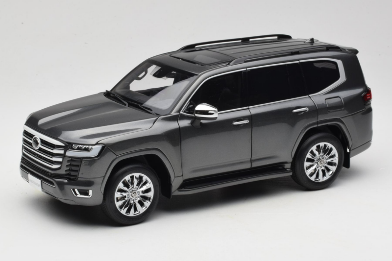 Toyota Land Cruiser LC300 ZX Szary LCD 1:18 LCD18013-ZX-GR Metal