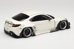 Toyota Pandem GR86 ZN8 Crystal White GT Spirit 1:18 GT498 Żywica — zdjęcie 2 z 6