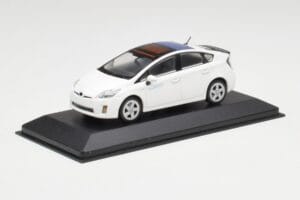 Toyota Prius XW30 Super Biały Minichamps 1:43 PRIUS001 Metal — zdjęcie 2 z 4