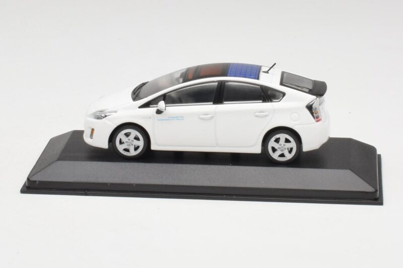 Toyota Prius XW30 Super Biały Minichamps 1:43 PRIUS001 Metal