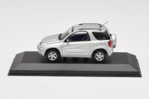Toyota RAV4 XA20 Srebrny Jasne Wnętrze Minichamps 1:43 31434205 Metal