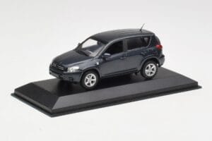 Toyota RAV4 XA30 Szary Minichamps 1:43 TOYOTA002 Metal — zdjęcie 2 z 4