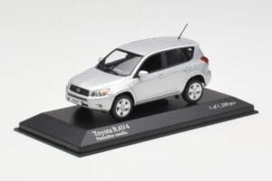 Toyota RAV4 XA30 Srebrny Minichamps 1:43 400166570 Metal — zdjęcie 2 z 4