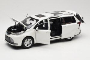 Toyota Sienna XL30 Biały OEM 1:18 TOYOTA013 Metal — zdjęcie 2 z 8