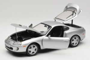 Toyota Supra A80 Srebrny Kyosho 1:18 08847 Metal — zdjęcie 2 z 8