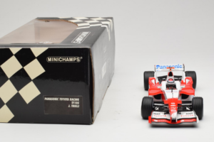 Toyota TF105 #16 J. Trulli Panasonic Toyota Racing 2005 Minichamps 1:18 100050016 Metal — zdjęcie 6 z 7