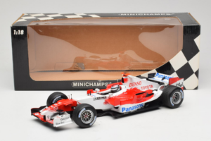 Toyota TF105 #16 J. Trulli Panasonic Toyota Racing 2005 Minichamps 1:18 100050016 Metal — zdjęcie 7 z 7