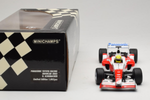 Toyota TF105 #17 R. Schumacher Panasonic Toyota Racing Showcar 2005 Minichamps 1:18 100050087 Metal — zdjęcie 6 z 7