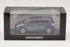 Toyota Verso Grey Metallic Minichamps 1:43 TOYOTA011 Metal — zdjęcie 4 z 4