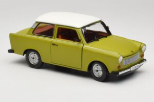 Trabant 601 Zielony Sun Star 1:18 4289 Metal — zdjęcie 6 z 8