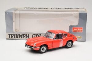 Triumph GT6 Mk3 Czerwony Sun Star 1:18 1056 Metal — zdjęcie 6 z 6