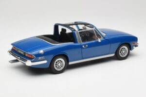 Triumph Stag Mk1 Sapphire Blue Revell 1:18 08815 Metal — zdjęcie 3 z 8