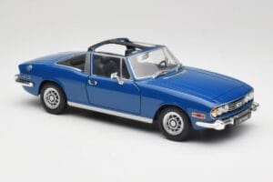 Triumph Stag Mk1 Sapphire Blue Revell 1:18 08815 Metal — zdjęcie 6 z 8