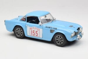Triumph TR4 Rally Car Revell 1:18 08773 Metal — zdjęcie 6 z 8