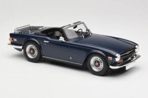 Triumph TR6 PI Ciemnoniebieski Minichamps 1:18 155132032 Metal — zdjęcie 4 z 6