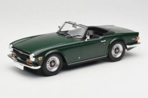Triumph TR6 PI Ciemnozielony Minichamps 1:18 155132030 Metal