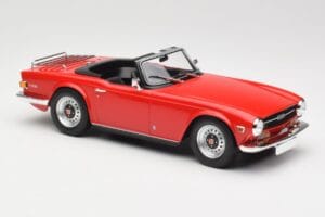 Triumph TR6 PI Czerwony Minichamps 1:18 155132031 Metal — zdjęcie 4 z 6