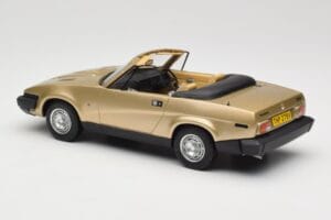 Triumph TR7 DHC Złoty BoS Models 1:18 BOS221 Żywica — zdjęcie 5 z 6