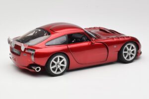 TVR Sagaris Czerwony Revell 1:18 08816 Metal — zdjęcie 3 z 8