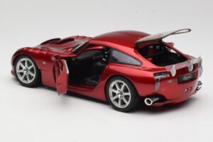 TVR Sagaris Czerwony Revell 1:18 08816 Metal — zdjęcie 5 z 8
