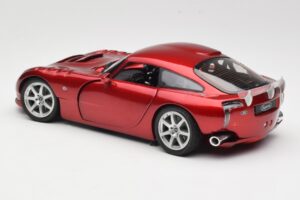 TVR Sagaris Czerwony Revell 1:18 08816 Metal — zdjęcie 7 z 8
