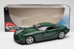 TVR Speed 12 Ciemnozielony Hot Wheels 1:18 50429 Metal — zdjęcie 8 z 8