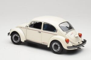 Volkswagen 1200 Jeans Bug Biały Minichamps 1:18 150057101 Metal — zdjęcie 7 z 8