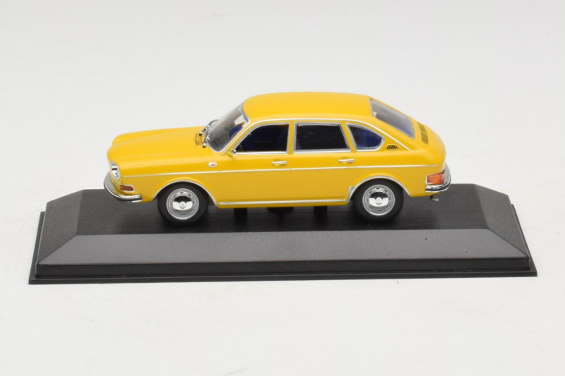 Volkswagen 411 Żółty Minichamps 1:43 VW005 Metal