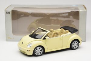 Volkswagen Beetle Kabriolet Żółty Gate 1:18 VW24108 Metal — zdjęcie 8 z 8