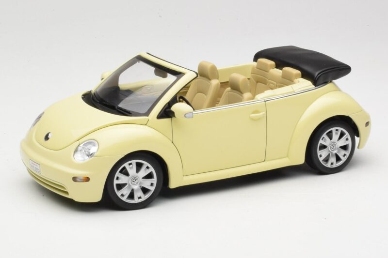 Volkswagen Beetle Kabriolet Żółty Gate 1:18 VW24108 Metal