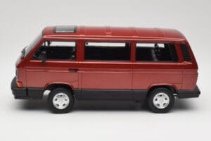Volkswagen Bus T3 Multivan Magnum Mars Red Metallic KK-Scale 1:18 KKDC180991 Metal — zdjęcie 3 z 6