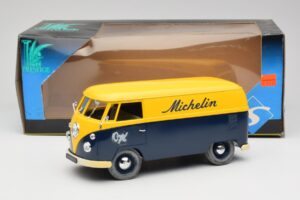 Volkswagen T1 Combi Michelin Czarny & Żółty Solido 1:18 9406 Metal — zdjęcie 8 z 8