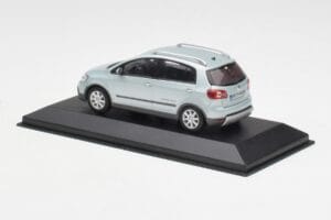 Volkswagen Cross Golf Mk5 Srebrny Minichamps 1:43 GOLF003 Metal — zdjęcie 3 z 4