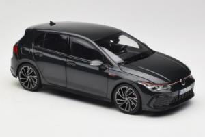 Volkswagen Golf GTI Mk8 Czarny Metallic Norev 1:18 188591 Metal — zdjęcie 6 z 8