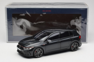 Volkswagen Golf GTI Mk8 Czarny Metallic Norev 1:18 188591 Metal — zdjęcie 8 z 8