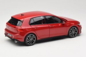 Volkswagen Golf GTI Mk8 Tornado Red Norev 1:18 188595 Metal — zdjęcie 3 z 8