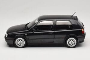 Volkswagen Golf Mk3 GTI Black Metallic Norev 1:18 188415 Metal — zdjęcie 4 z 8