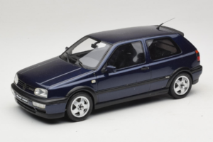 Volkswagen Golf Mk3 VR6 Ciemnoniebieski Otto 1:18 OT046 Żywica