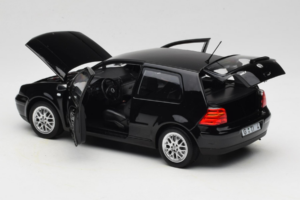 Volkswagen Golf GTI Mk4 Czarny Norev 1:18 188574 Metal — zdjęcie 5 z 8