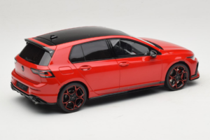Volkswagen Golf Mk8 GTI 50th Edition Tornado Red Otto 1:18 OT1322 Żywica — zdjęcie 2 z 6