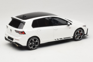 Volkswagen Golf Mk8 GTI Clubsport Pure White Otto 1:18 OT1221 Żywica — zdjęcie 2 z 6